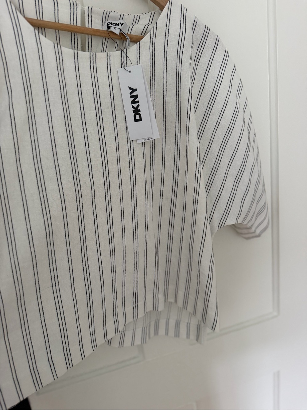 DKNY White Top with Navy Pinstripes - Picture 4 of 8